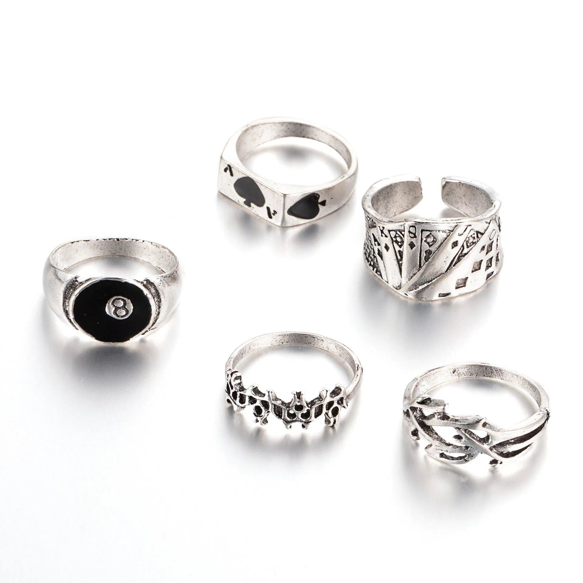 Black alloy poker ring with raised spade card design for women's jewellery