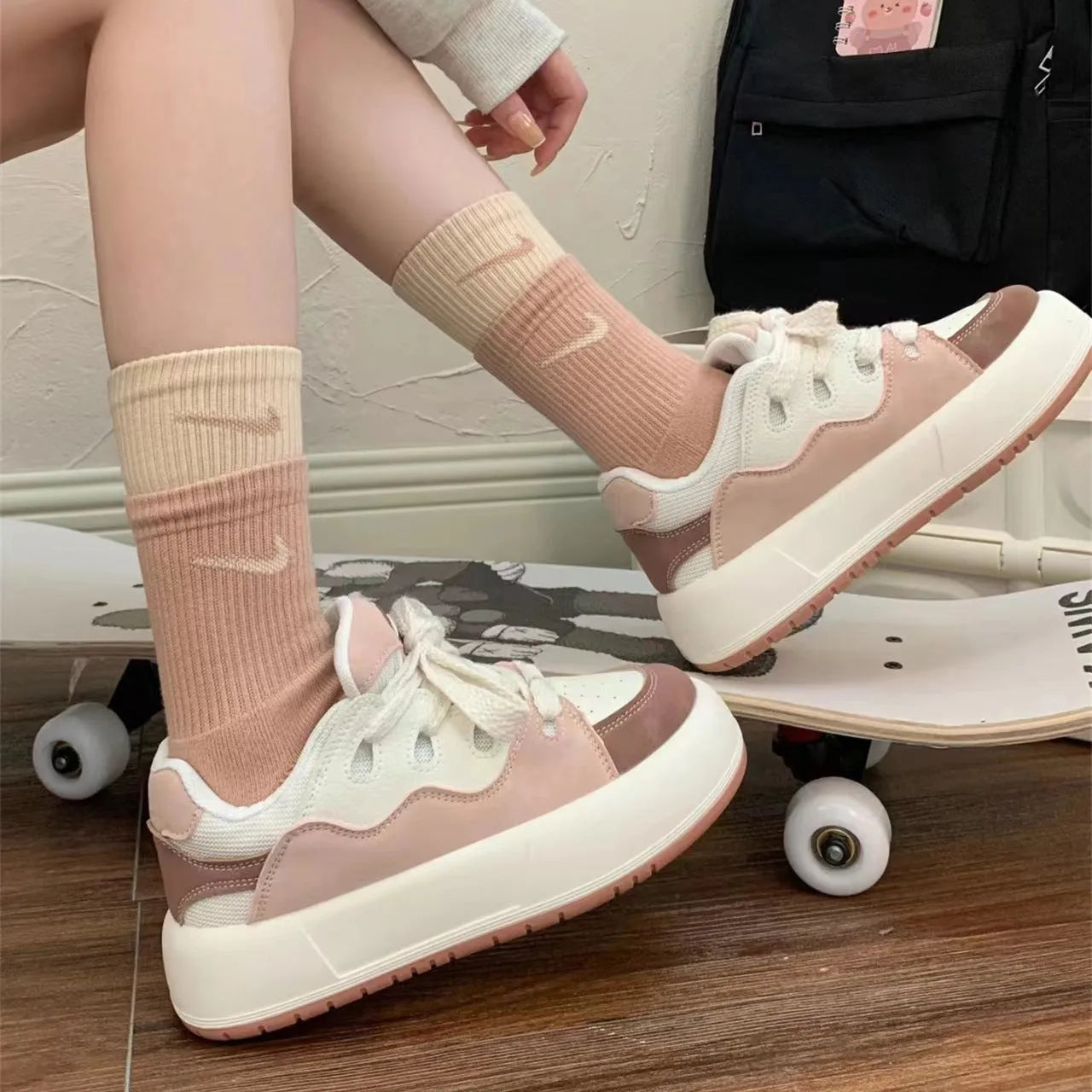 Green women's casual lace-up shoes with PU mesh upper and flat heel on a white background.