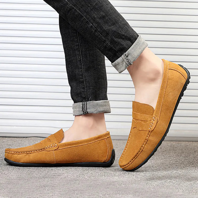 Men's suede leather loafers in solid colours with round toe and flat rubber sole