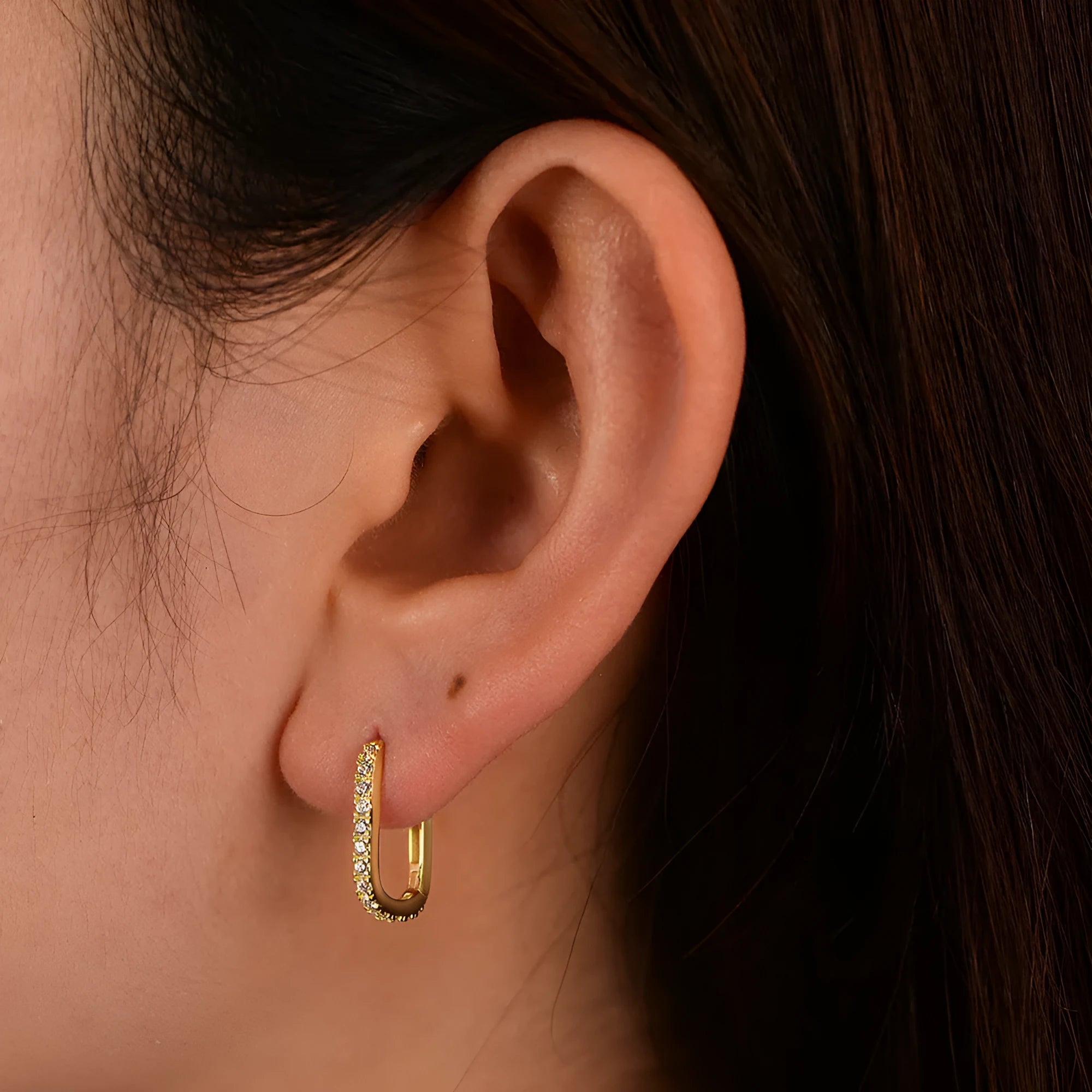 S925 sterling silver oval geometric zircon ear clip earrings in yellow or white
