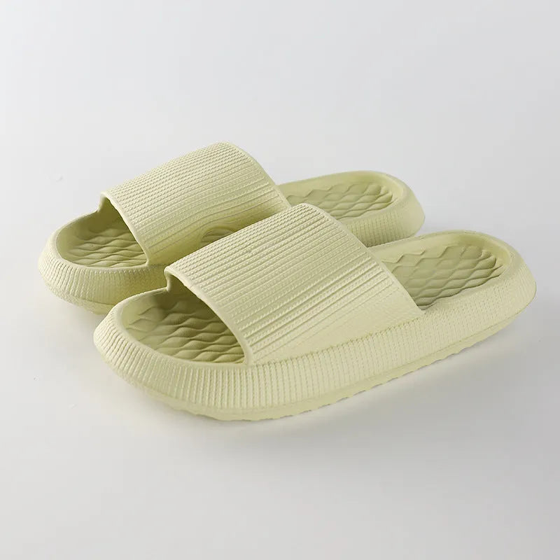Women's solid colour EVA slippers with rhombus stripe pattern and anti-slip sole, pink colour