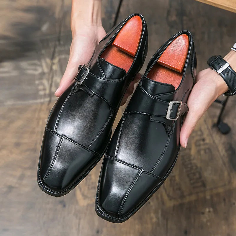 Men's British style leather shoes with retro buckle in brown blue and black colours