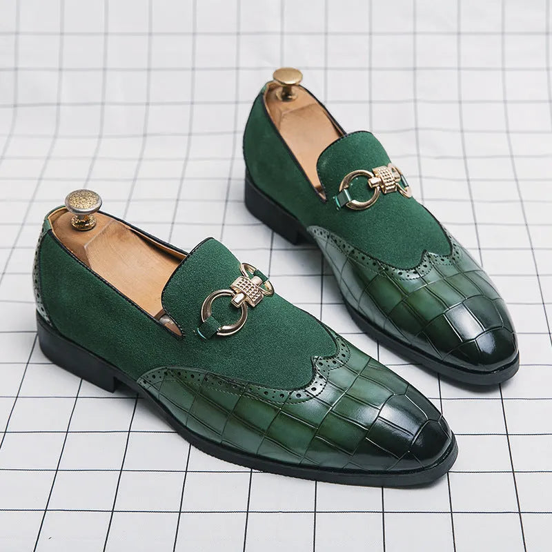Men's Korean style business casual shoes with artificial PU leather upper and rubber sole in black and green colours