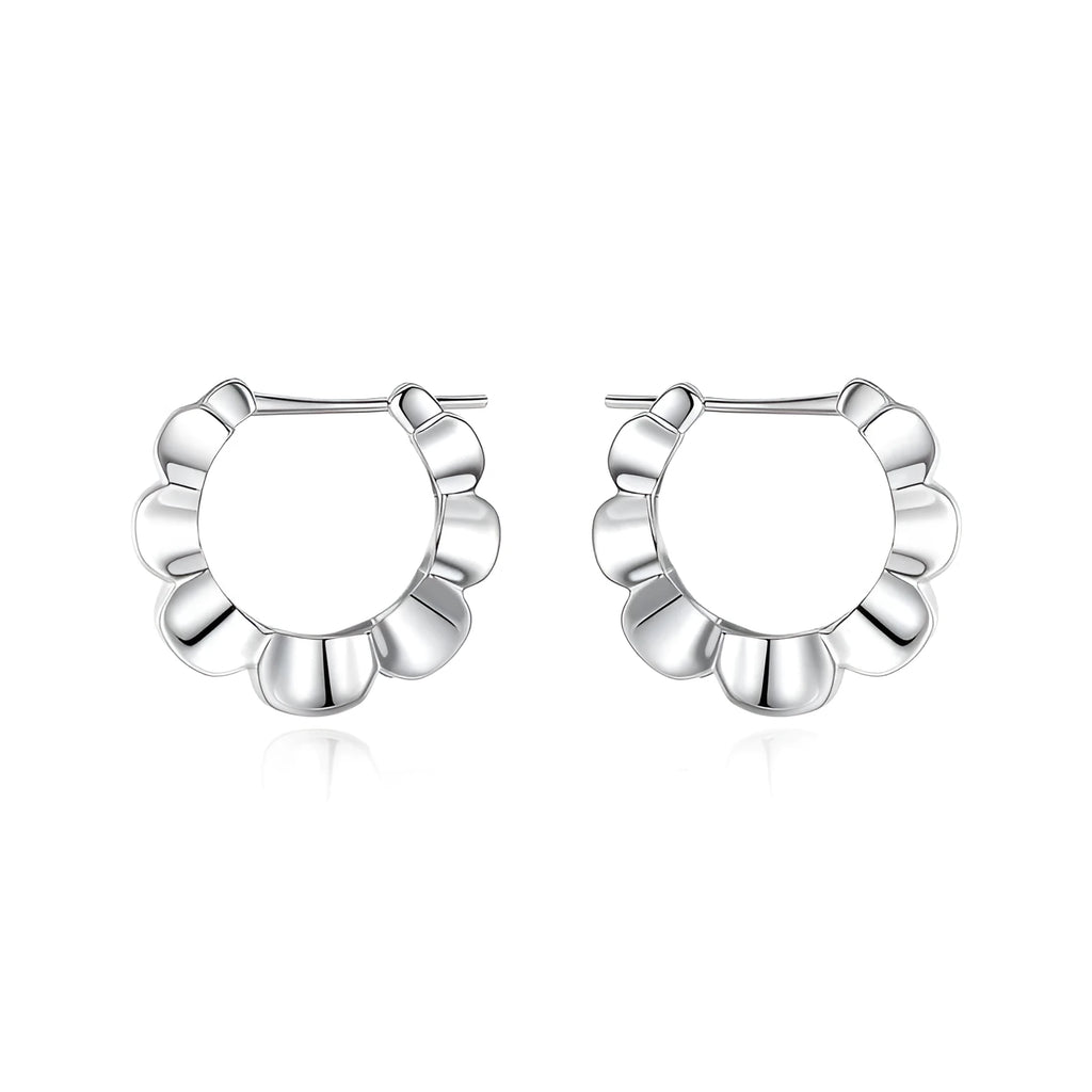 Sterling silver geometric round stud earrings with electroplated finish