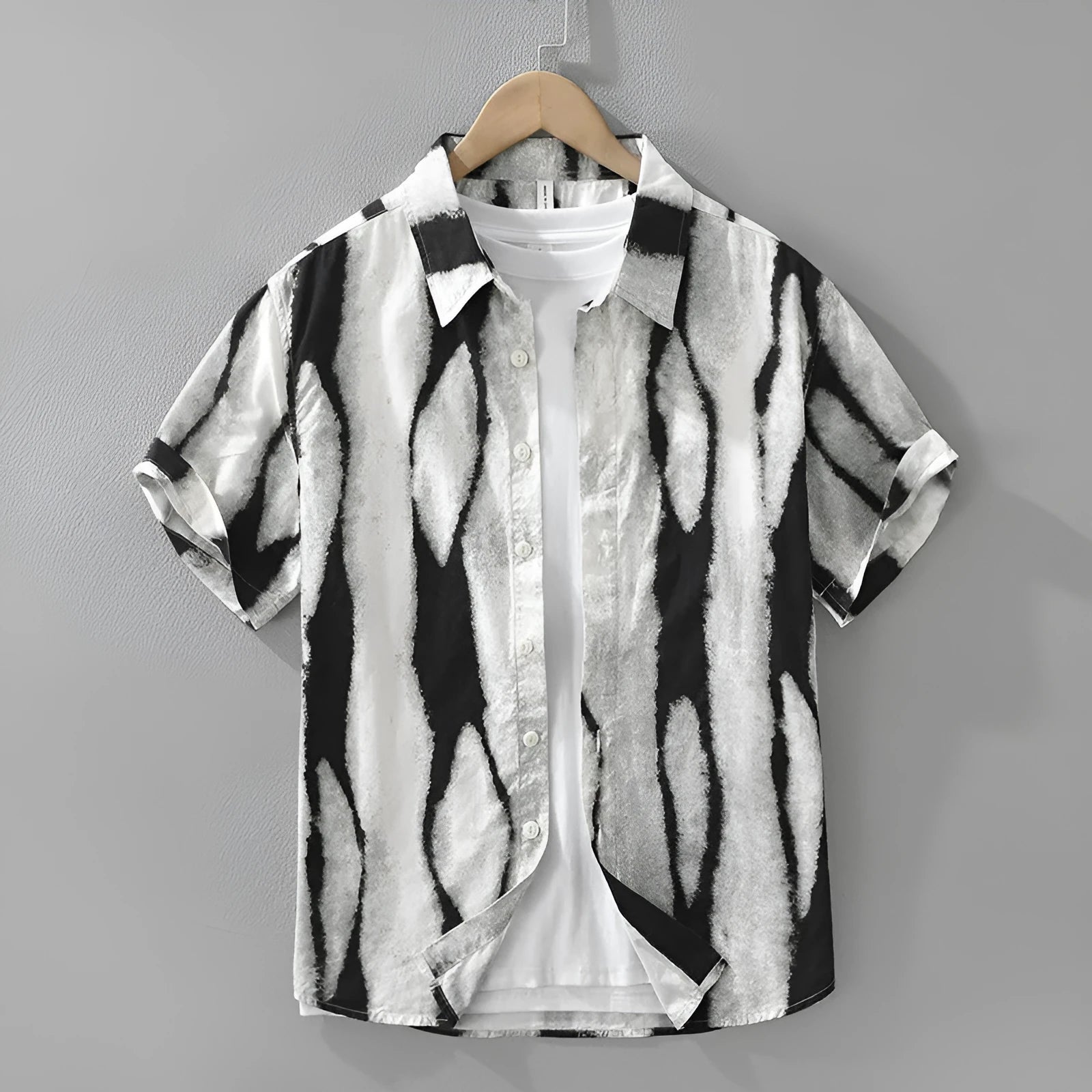 Retro striped short sleeve cardigan shirt in pure cotton fabric shown in black and brown colour options