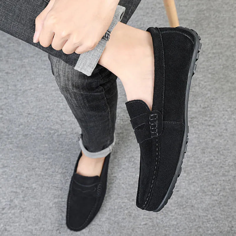 Men's suede leather loafers in solid colours with round toe and flat rubber sole