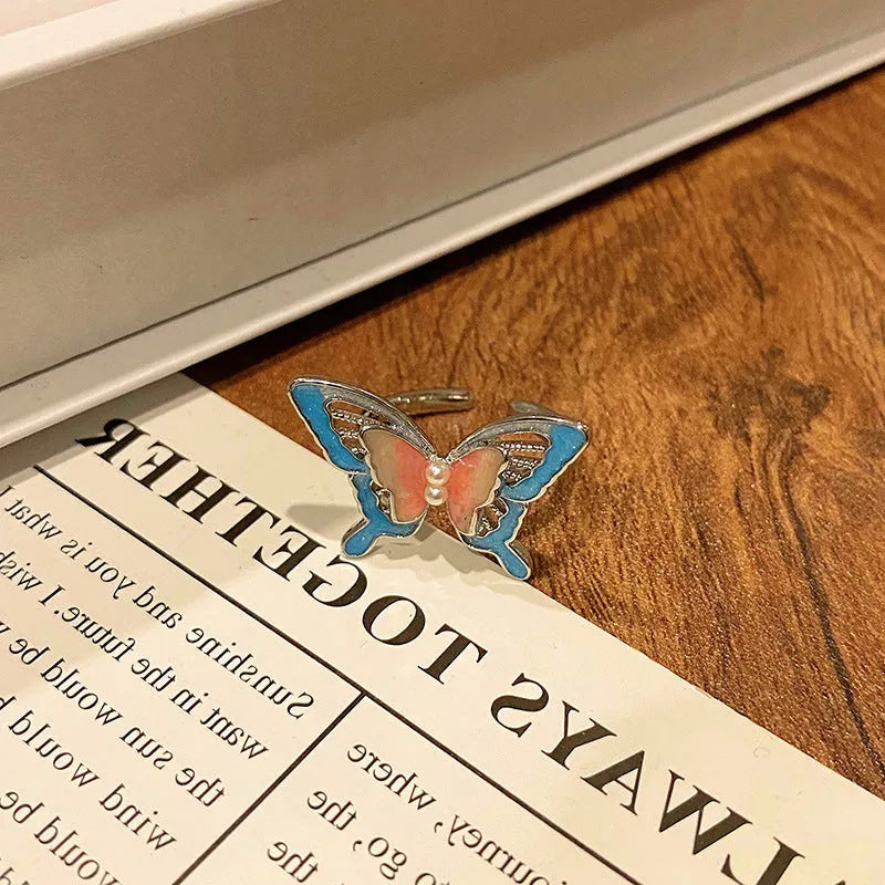 Chinese butterfly design women's ring in polished copper with oil drip texture