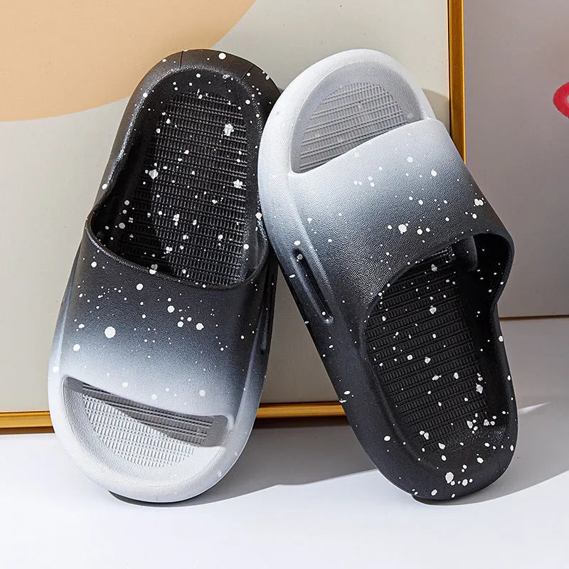 Gradient colour children's PVC summer slippers with non-slip soles in multiple size options