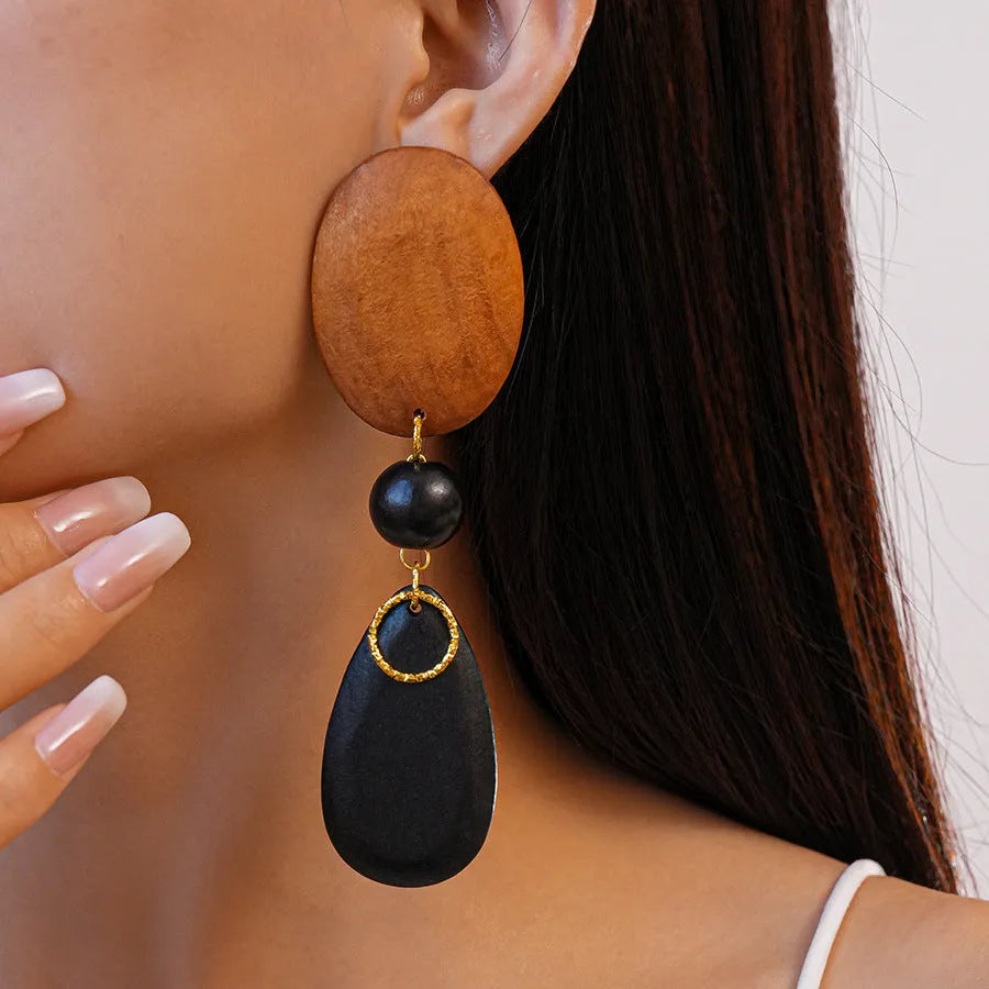 Retro wooden ellipse earrings in silver needle brown-black colour with manual craftsmanship