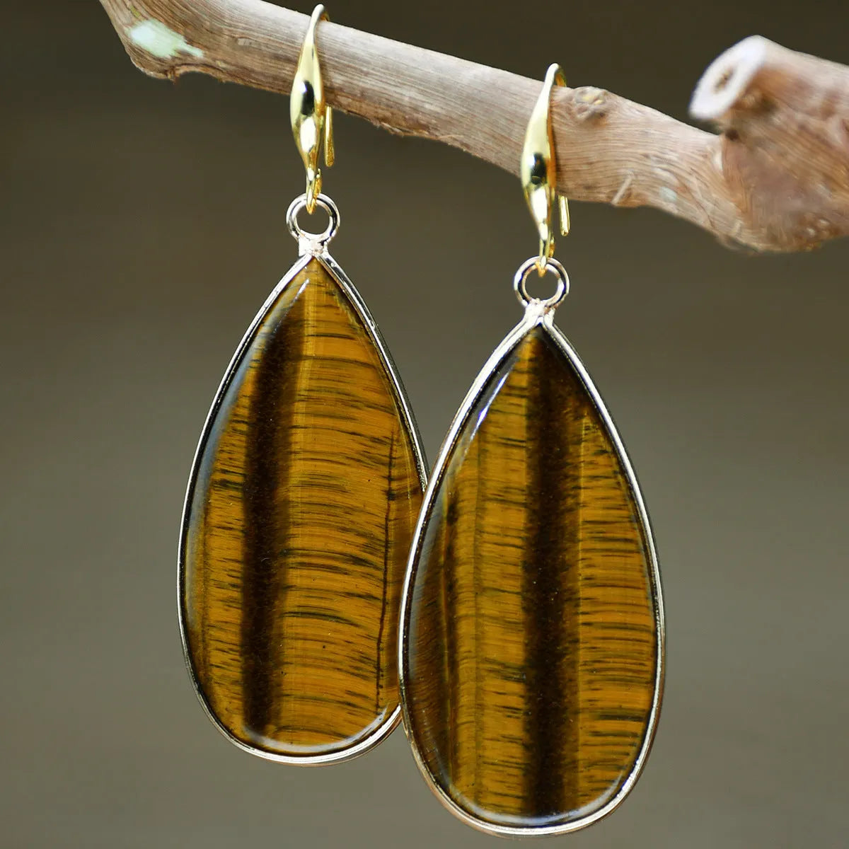 Vintage Tigereye drop-shaped earrings with long water drops design in natural stone