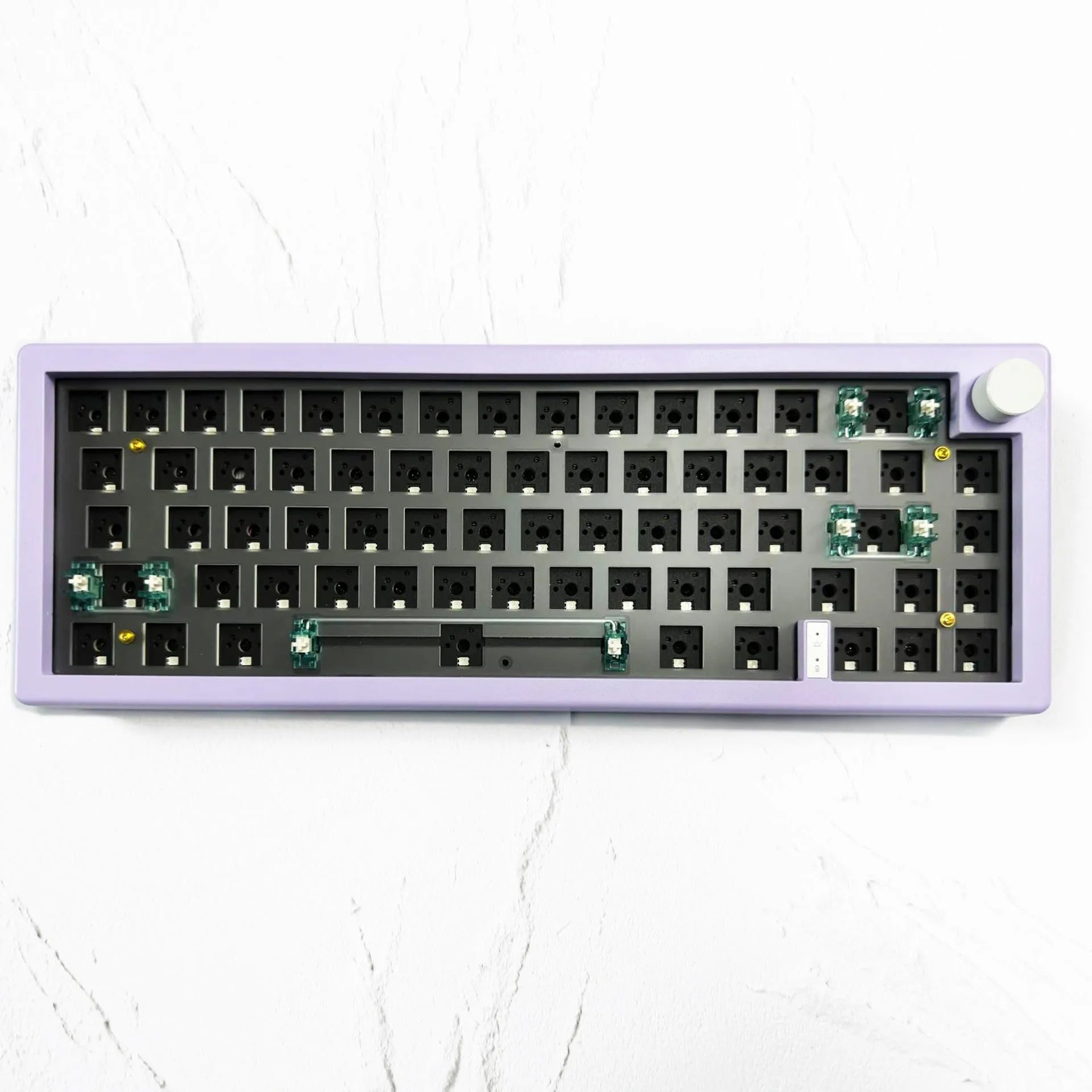 DIY hot swap RGB backlit mechanical keyboard kit in multiple colours with USB cable