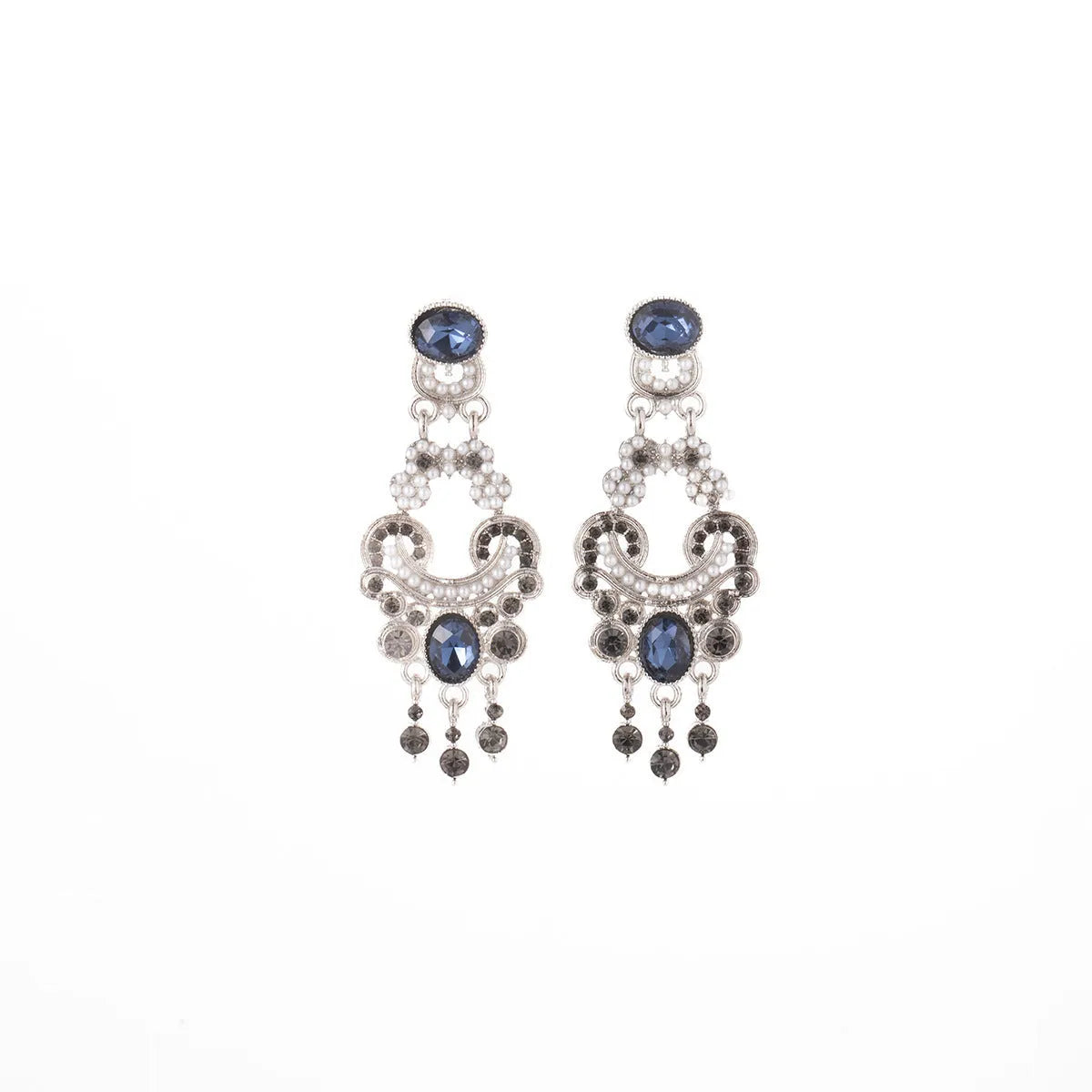 Vintage court style earrings with atmospheric blue crystal and chamfered square grain geometric shape in E7744 colour