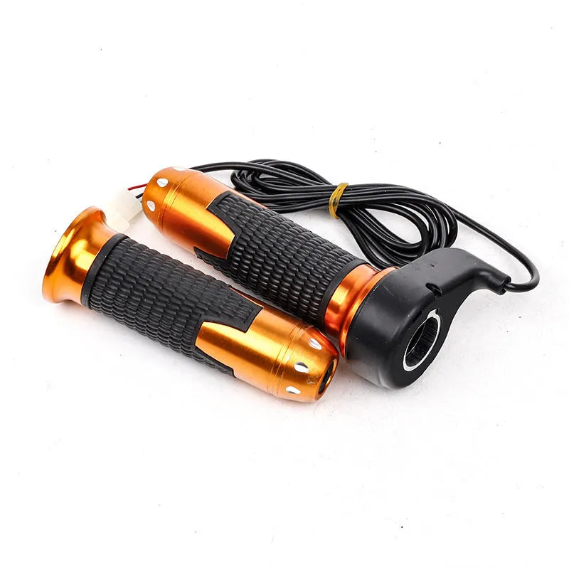 Three-speed rotating electric handle with speaker for three-wheel refuelling vehicle in gold red silver or black