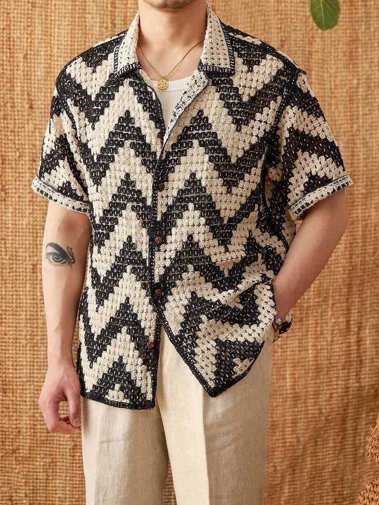 Beach knitted short-sleeved cardigan in black, loose casual top with lapel collar