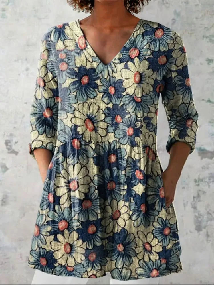 Women's retro slim fit printed long-sleeved top in polyester fabric with digital printing design