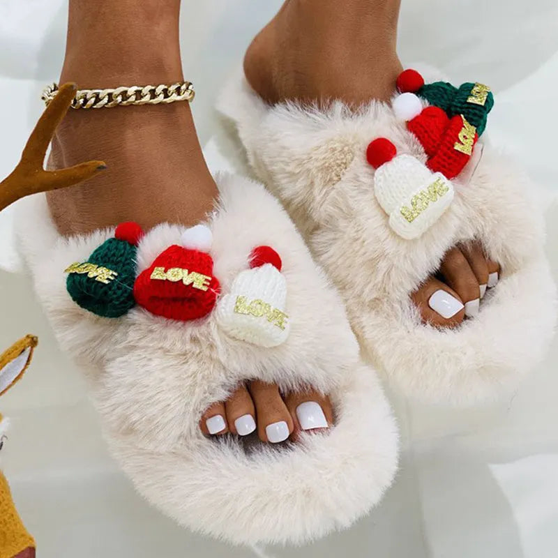 Women's Christmas hat slippers in faux plush with rubber soles and cotton lining