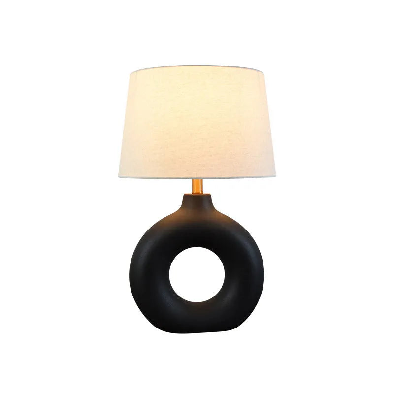 Japanese style white ceramic Feng pottery pot desk lamp with button switch on table