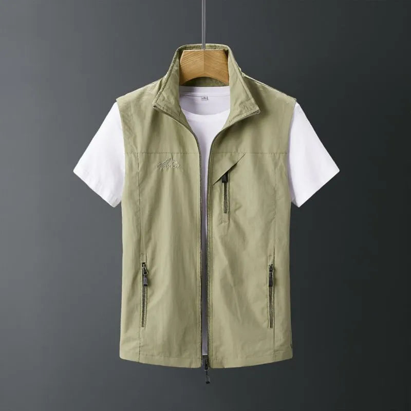 Men's slim fit hooded rabbit fur vest waistcoat in solid colour for casual outdoor wear