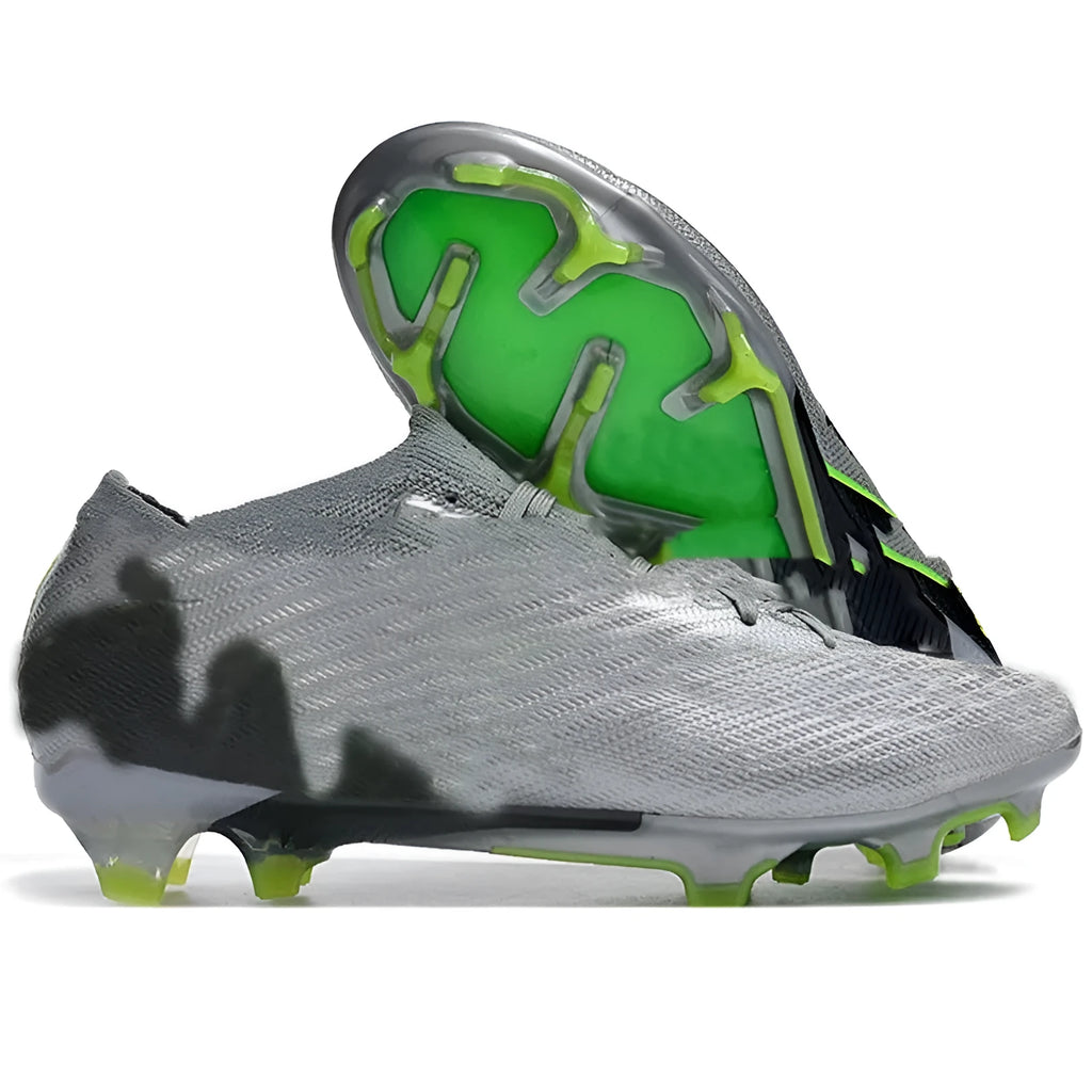 Men's low-top football shoes with knitted upper, rubber sole, and FG studs for grass pitches.