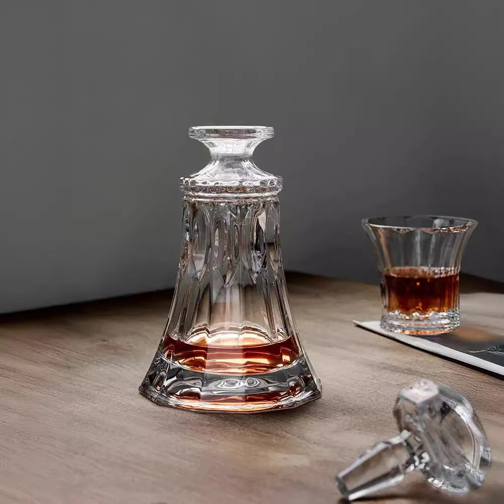 490ml imported crystal glass Wellington wine decanter set with six matching glasses in retro mild luxury style