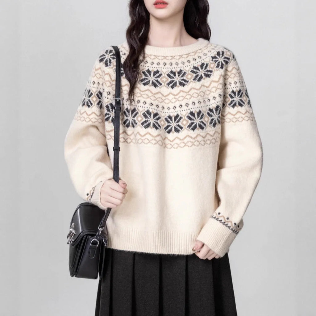 Women's milky white vintage fair isle knit sweater with geometric pattern, loose fit and crew neck