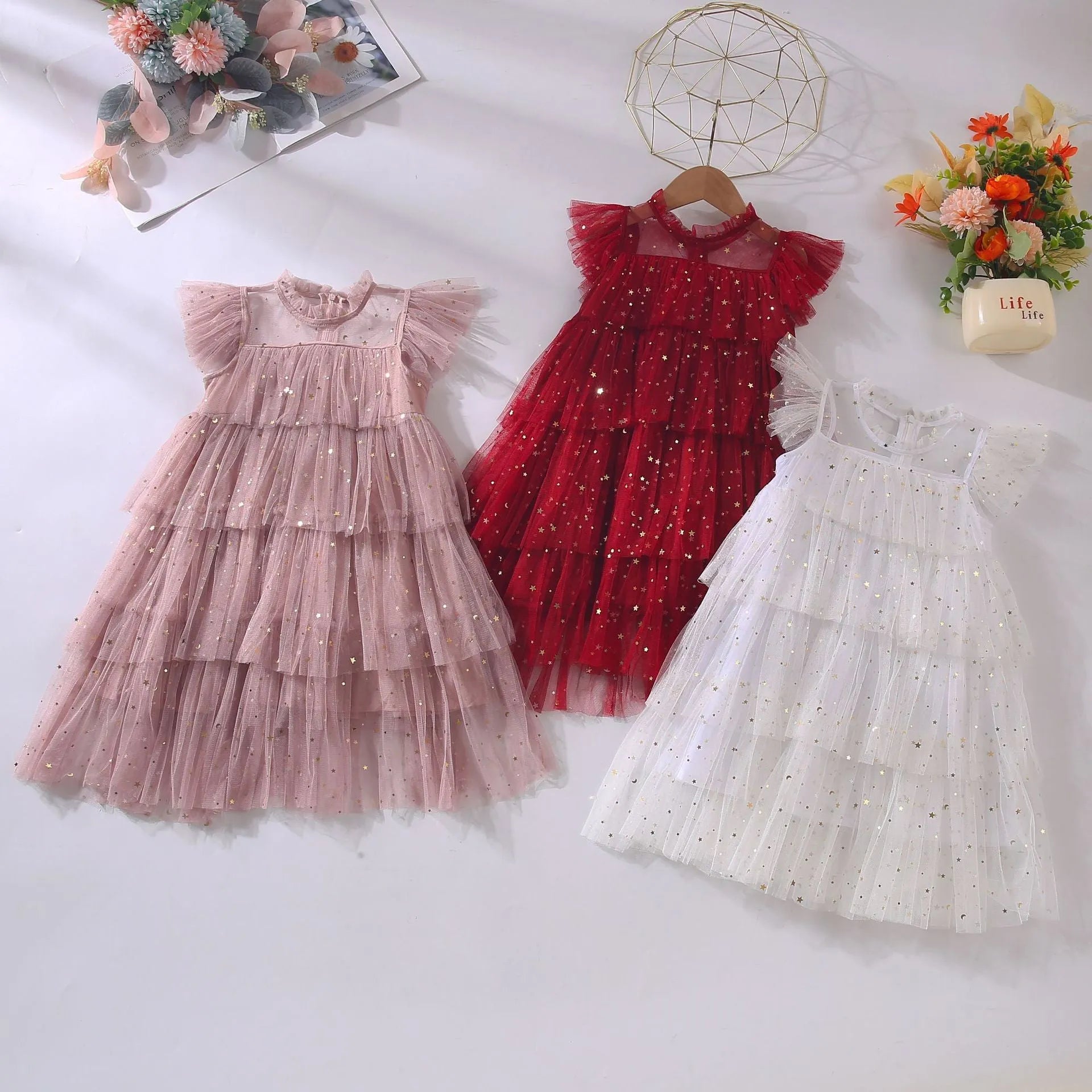 Girls' sleeveless fairy princess dress with star sequins and cake pattern, available in pink, blue, wine red, white, black and polka dot flounced sleeve, sizes 80-160cm
