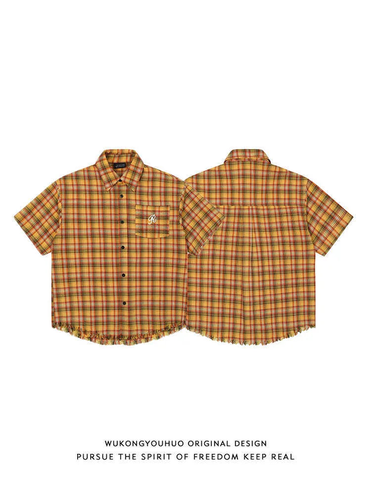 Yellow grid pattern short sleeve plaid shirt with embroidered pocket detail in loose fit