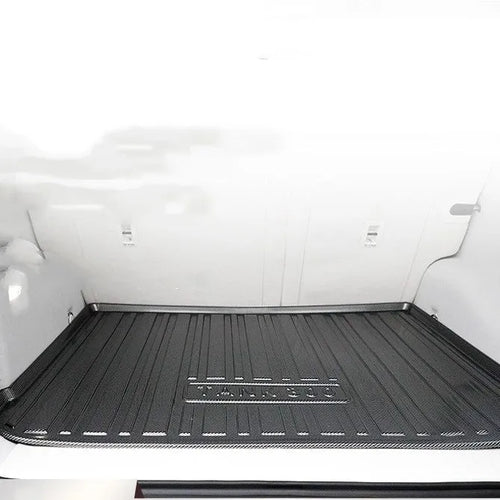 Black carbon fibre pattern TPE car trunk protection mat for specific vehicle models