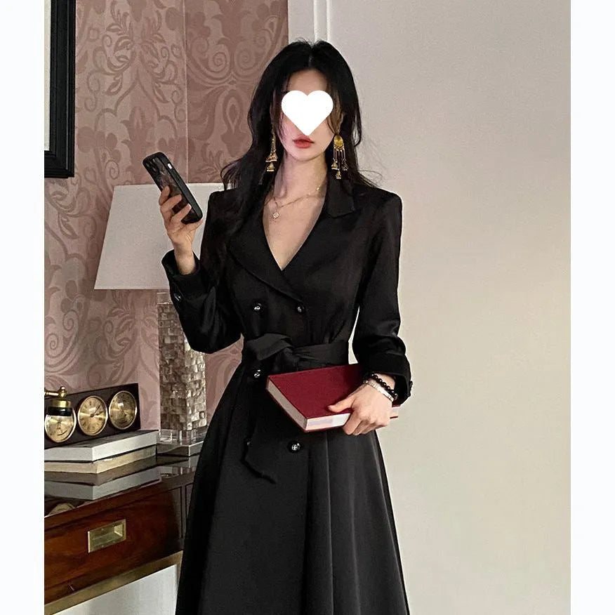 Black retro double-breasted long coat with waist control, polyester fibre, long sleeves