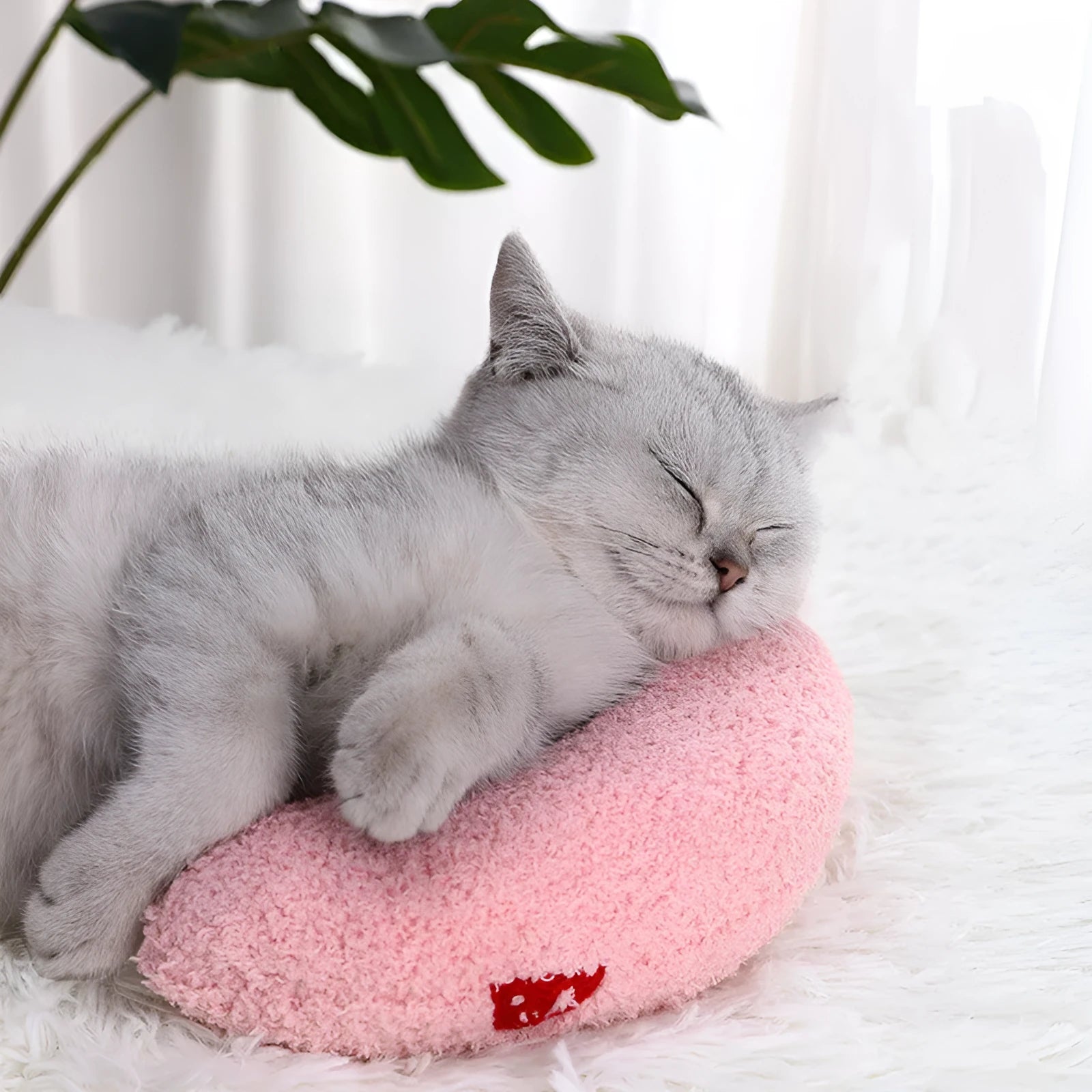 U-shaped cat pillow in blue with soft polyester fabric, size 24x20x7cm