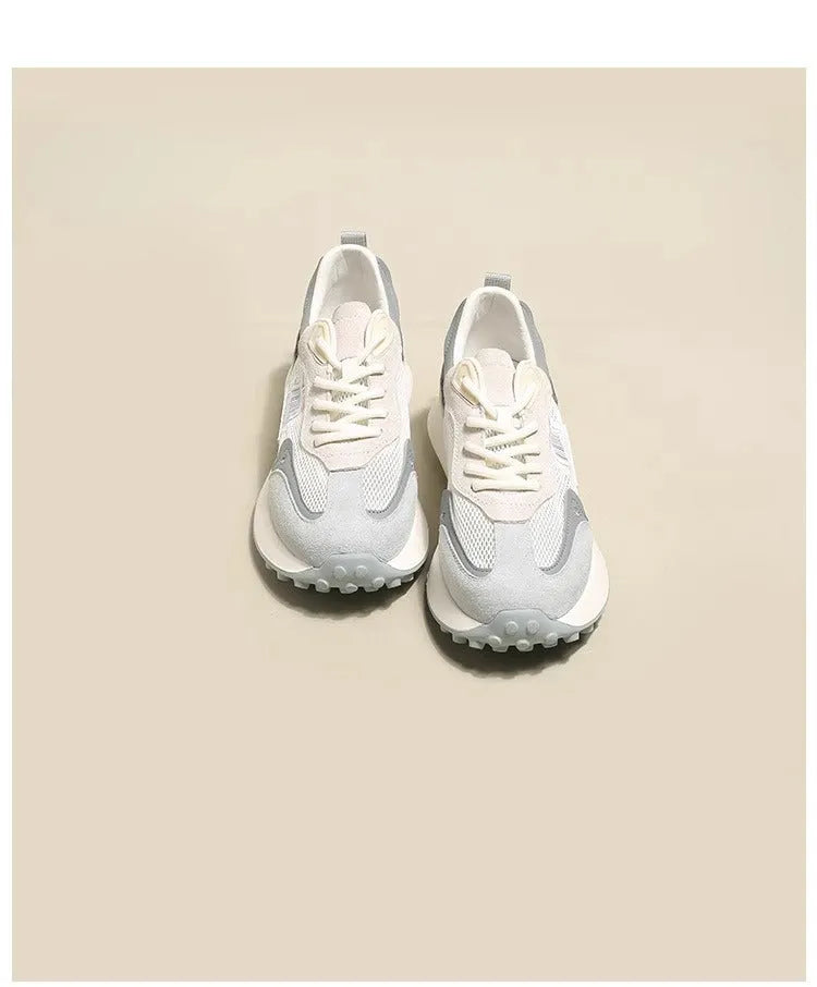 Women's grey and pink retro sneakers with mesh lining and rubber sole in low-top design