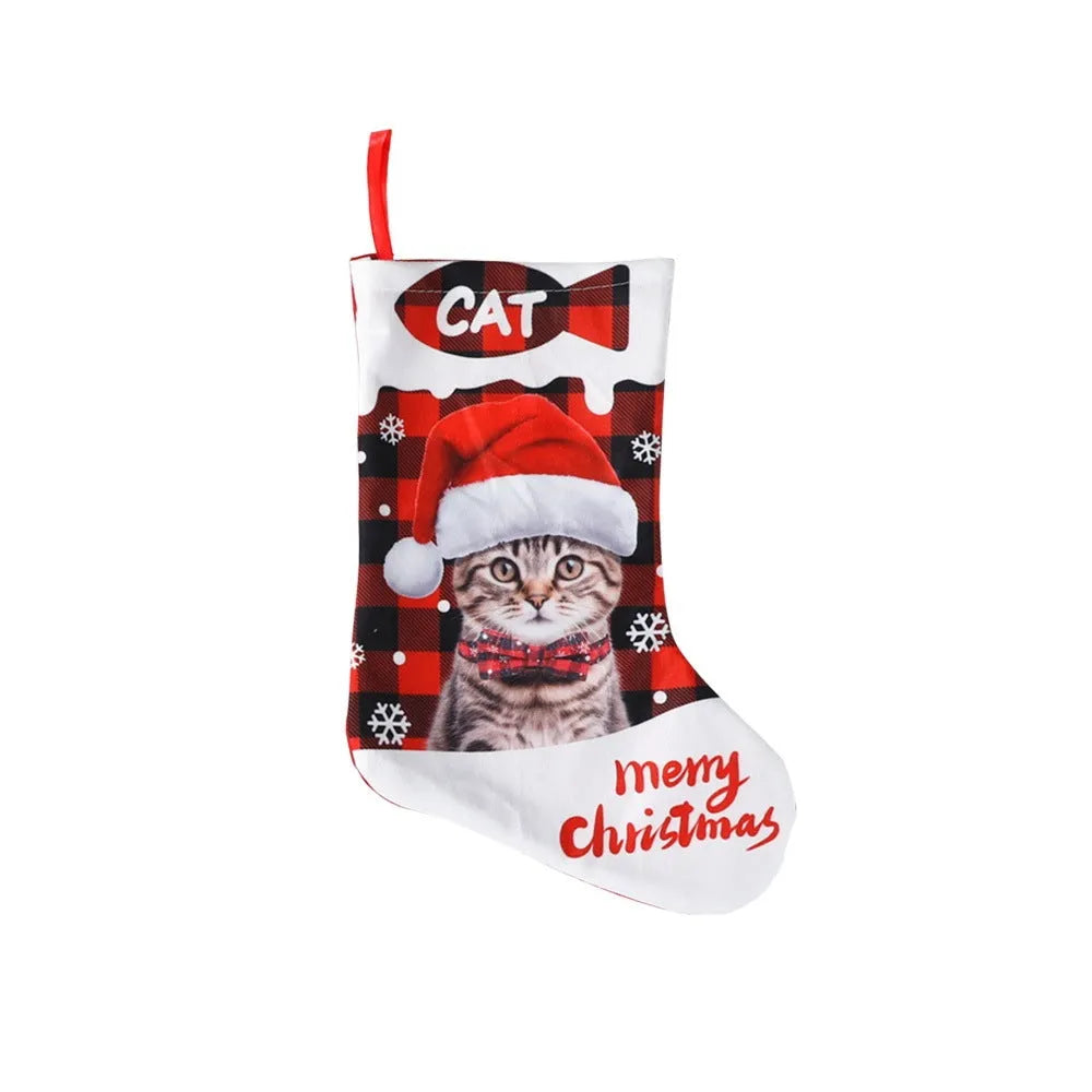 Printed cloth Christmas banner with plaid puppy and cat patterns measuring 26x36cm
