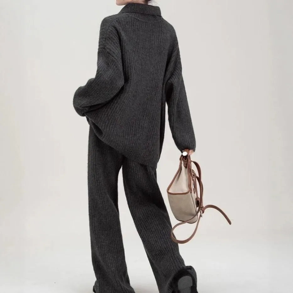Sweater suit two-piece set in acrylic imitation cashmere fabric with long sleeves and trouser bottoms