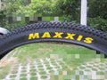 Ultralight mountain bike tyre with puncture-resistant design for 26, 27.5 and 29-inch wheel sizes
