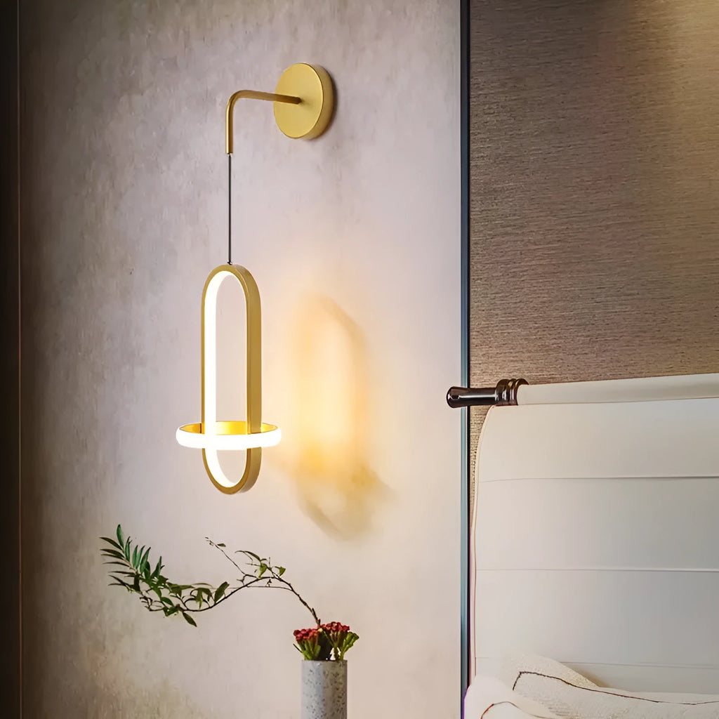Nordic wall lamp with iron shade in black finish, bedside mounting, 220V