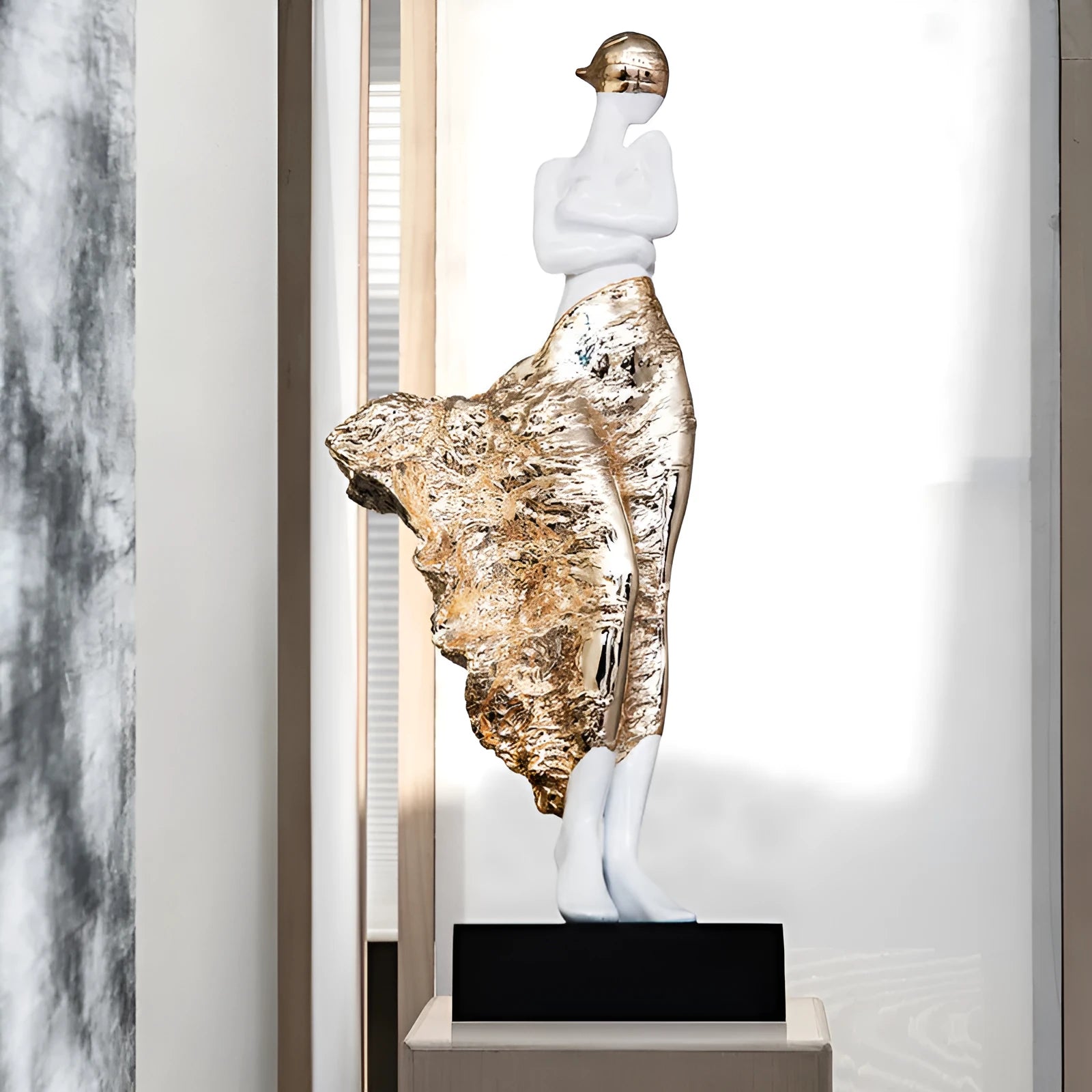48cm tall resin character sculpture ornament in rose gold or silver metallic finish for modern home décor