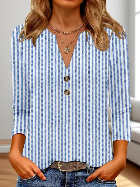 Women's loose fit V-neck T-shirt with 3D printed pattern in Korean casual style