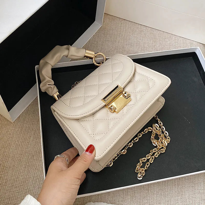 Korean style purple PU fabric rhombus shaped small square ladies shoulder bag with chain strap