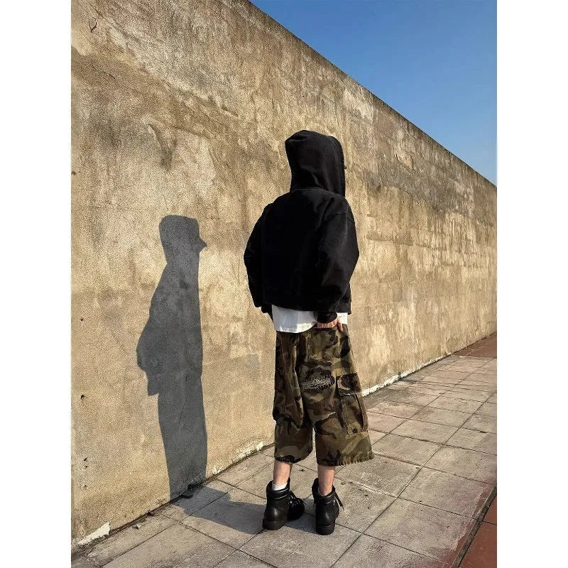 Men's camouflage jeans with patch and ripped detailing in straight-leg cropped style