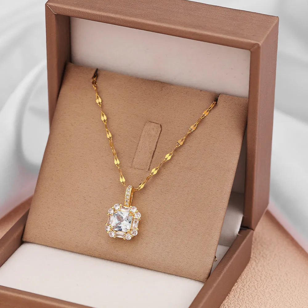 Women's titanium steel clavicle chain with geometric mixed gem pendant in T8052 gold colour
