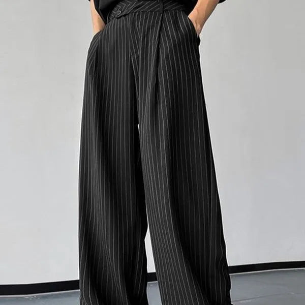 Black vertical striped pleated men's casual trousers with high elasticity fabric