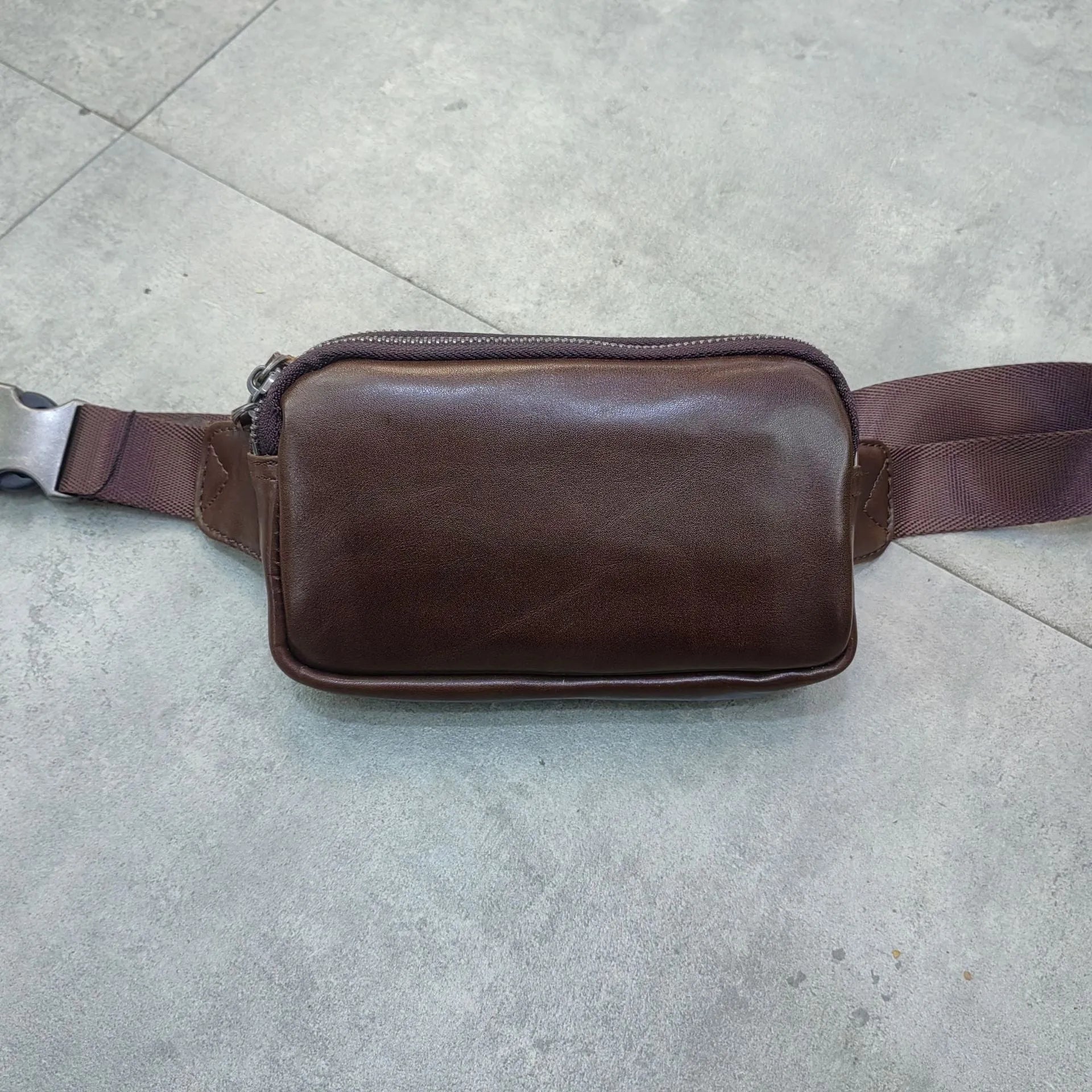 Men's small cowhide leather crossbody bag in black, brown, and light brown solid colours, 17cm x 3.5cm x 11cm
