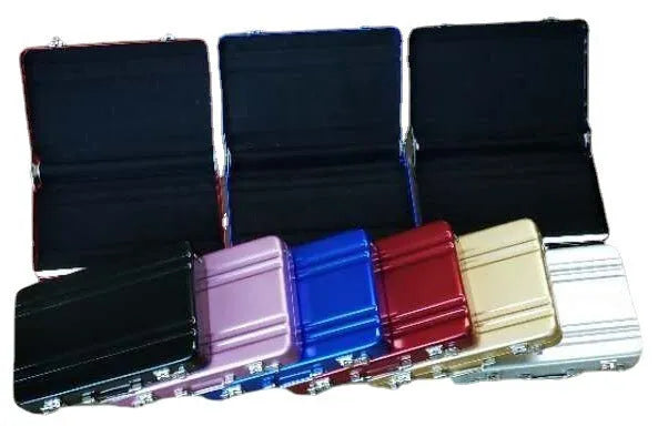 Aluminium alloy metal card holder in six colours measuring 100x65x16mm