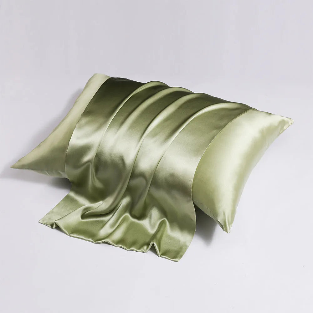 Silk zipper pillowcase in solid colour showing concealed closure and smooth double-sided fabric