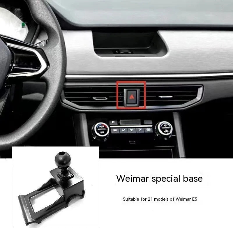 GOODWAY dashboard car phone bracket with 360-degree rotation mounted in vehicle