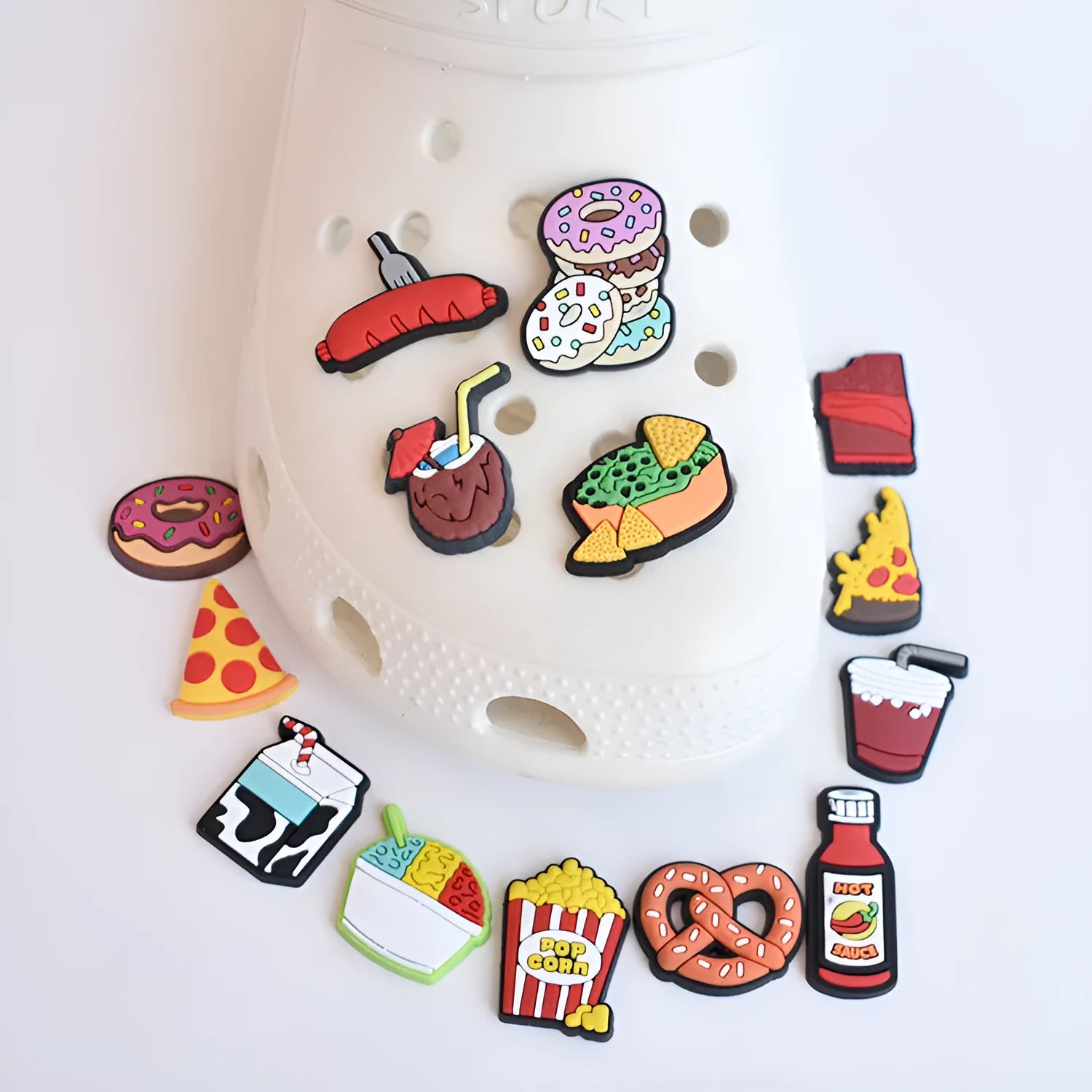 Removable PVC shoe ornament buckle for hole shoes, 2.5-3cm size