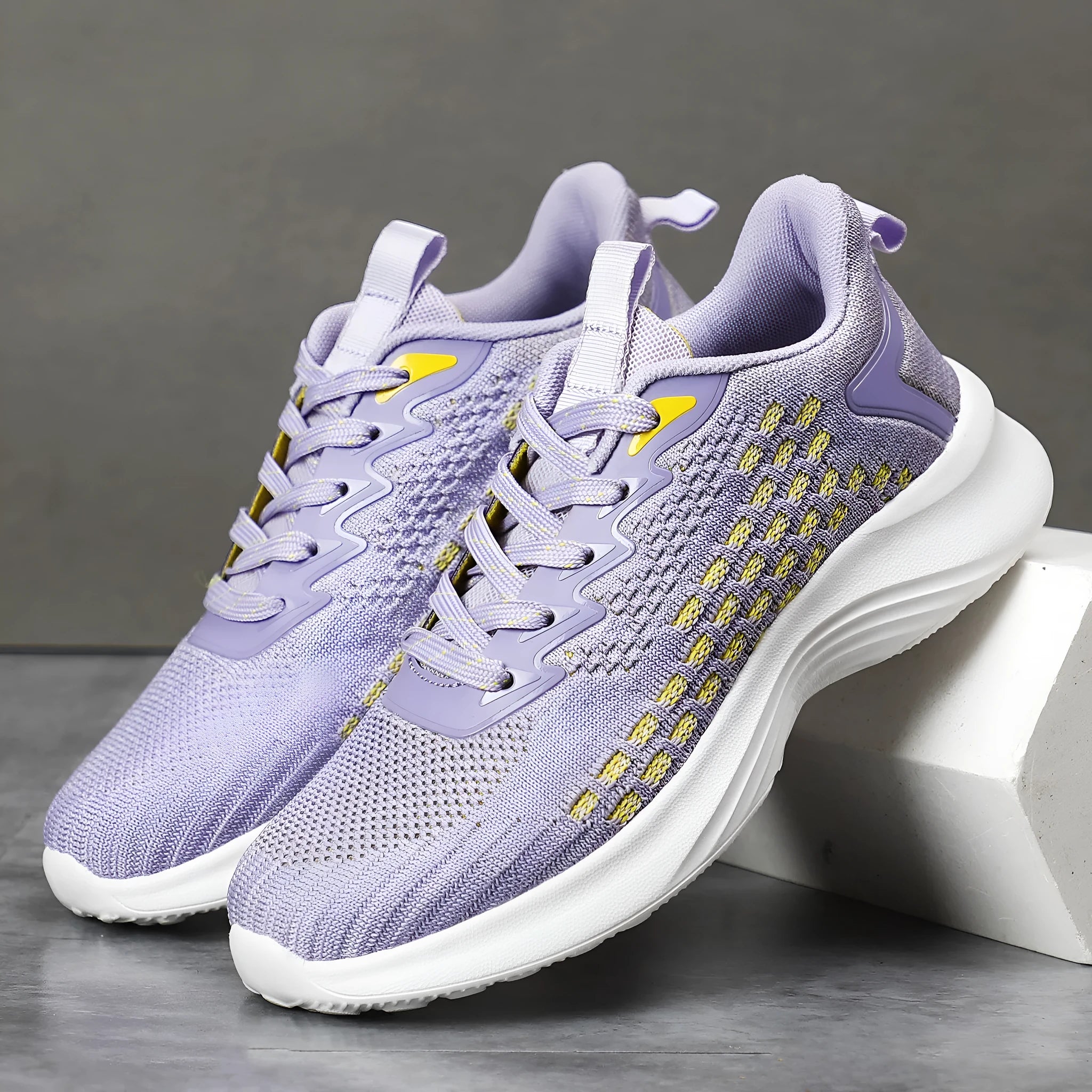 Women's lavender purple mesh running shoes with striped pattern and EVA sole for jogging