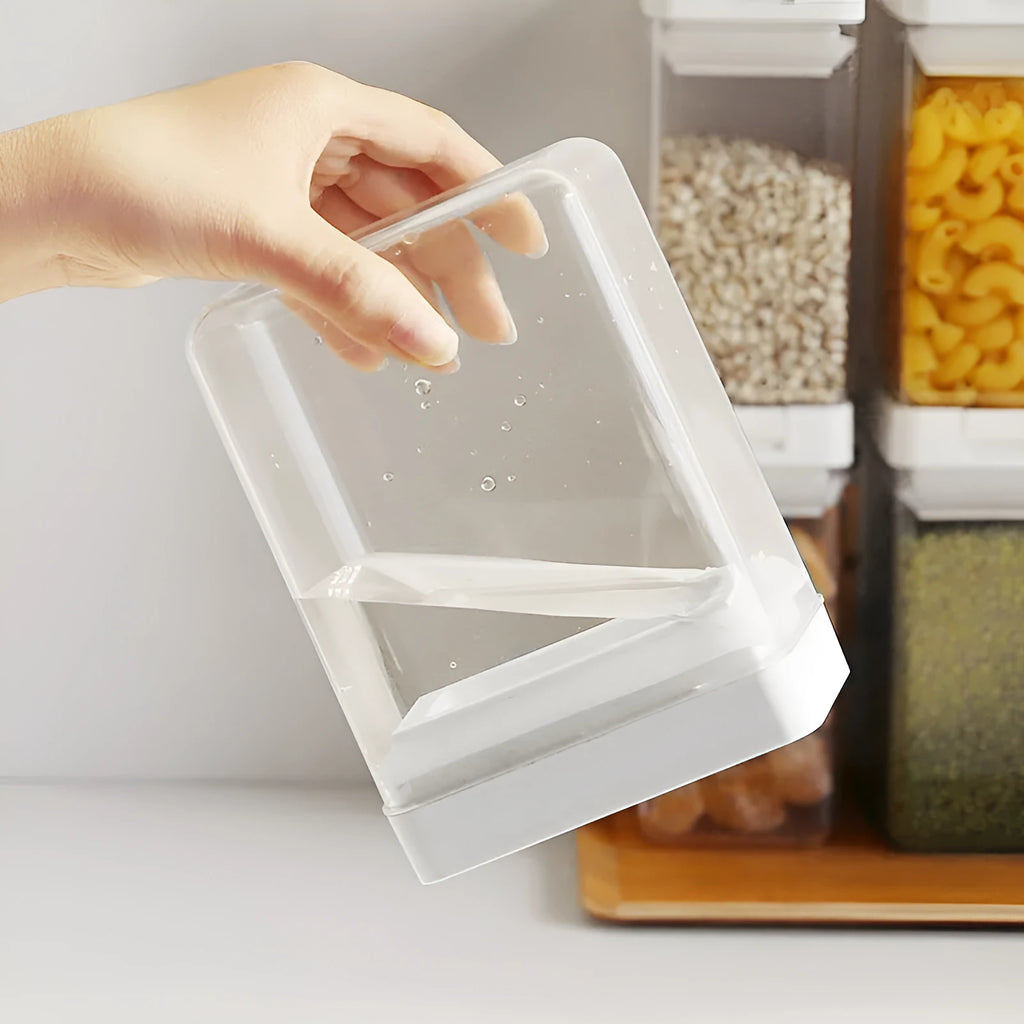 White transparent plastic grain storage tank with 400ml capacity and Japanese style