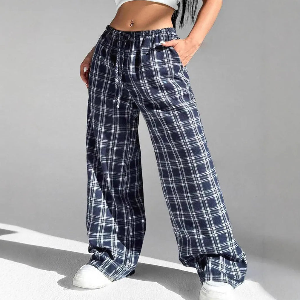 Women's plaid casual trousers with elastic drawstring waist and side pockets in blue colour