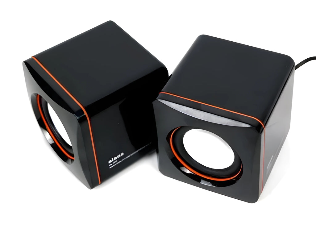 Black square USB-powered 2.0 computer speaker for desktop computers